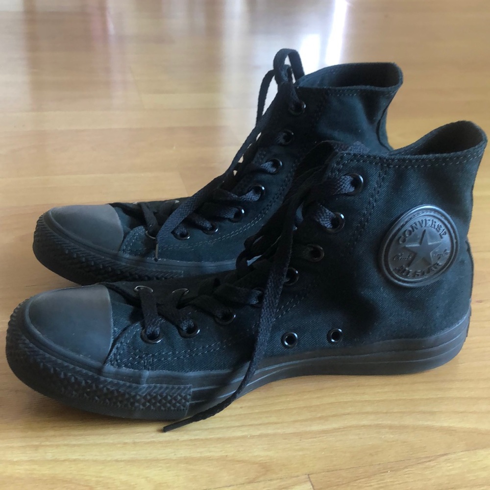 Black on Black High Top Chuck Taylor Size 8.5